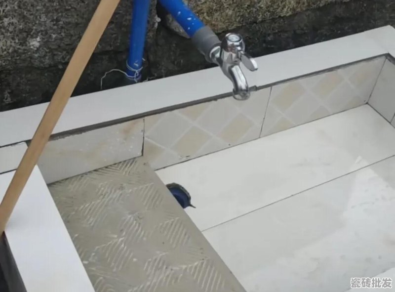 卫生间地砖可以铺二层吗 - 优质瓷砖批发网
